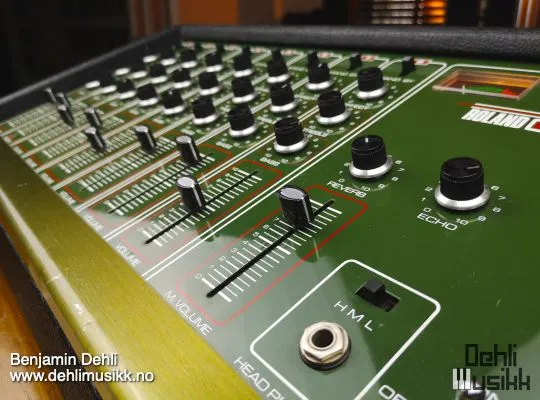 Roland PA-120
